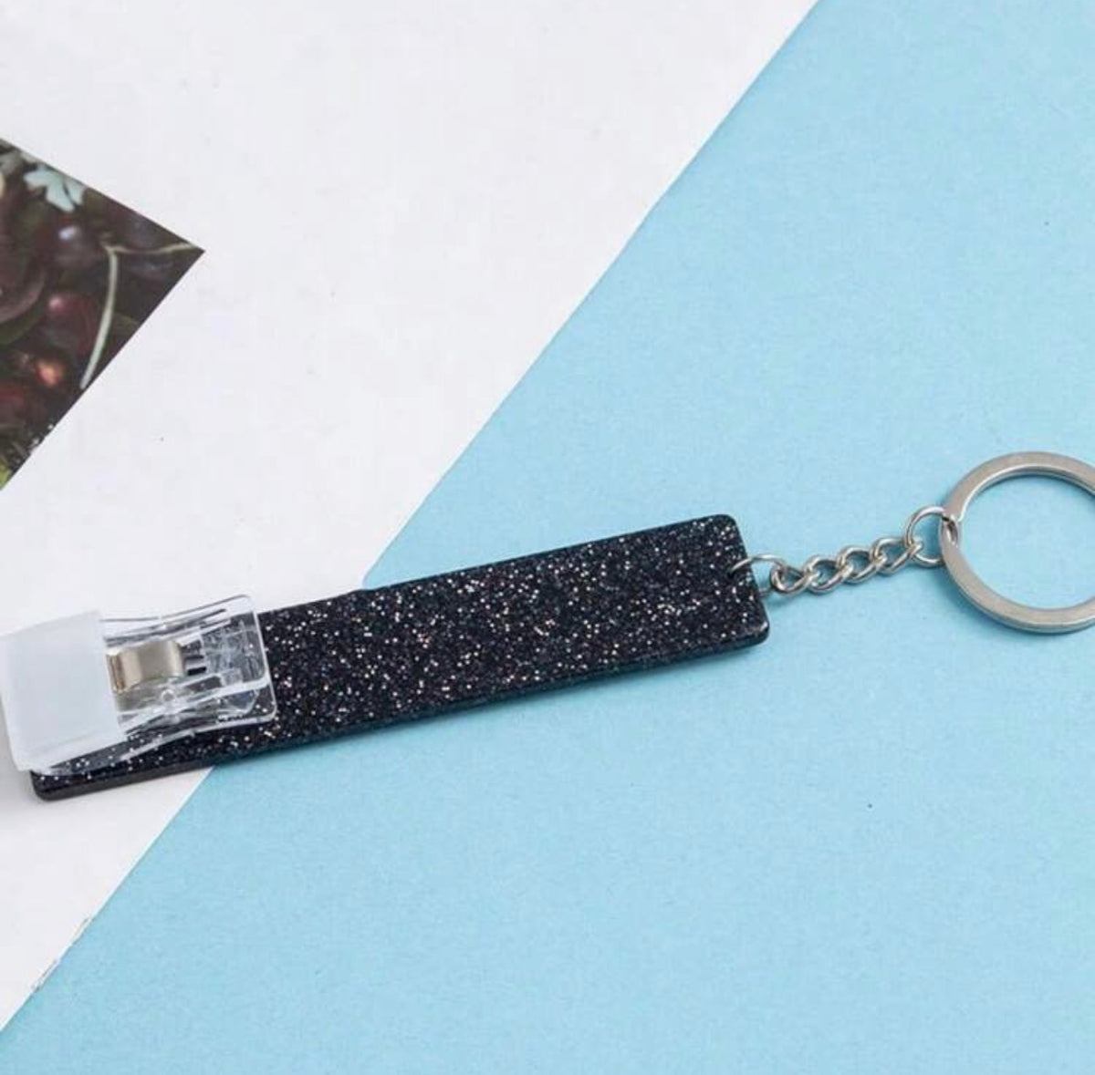 Nail Baddie Card Grabber